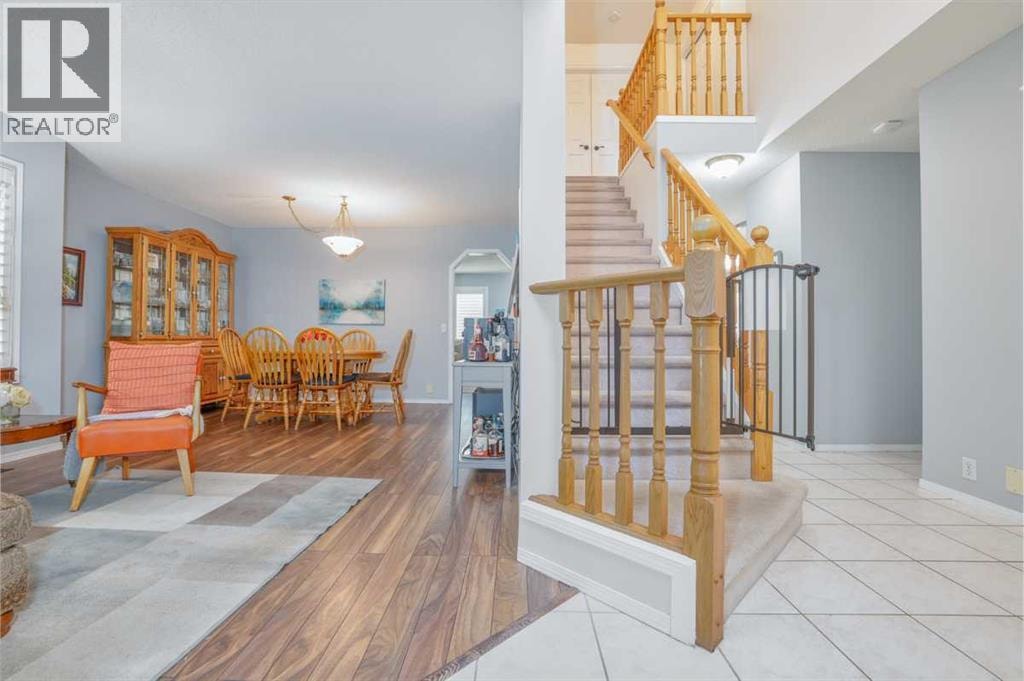 210 Mt Douglas Court SE — photo 10