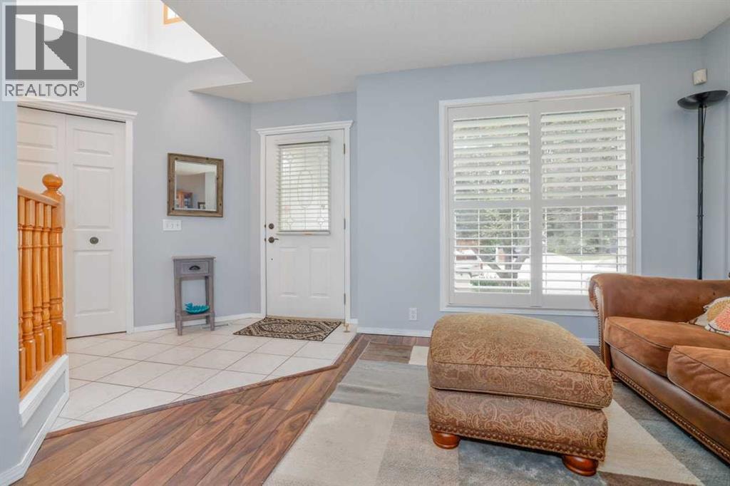 210 Mt Douglas Court SE — photo 11