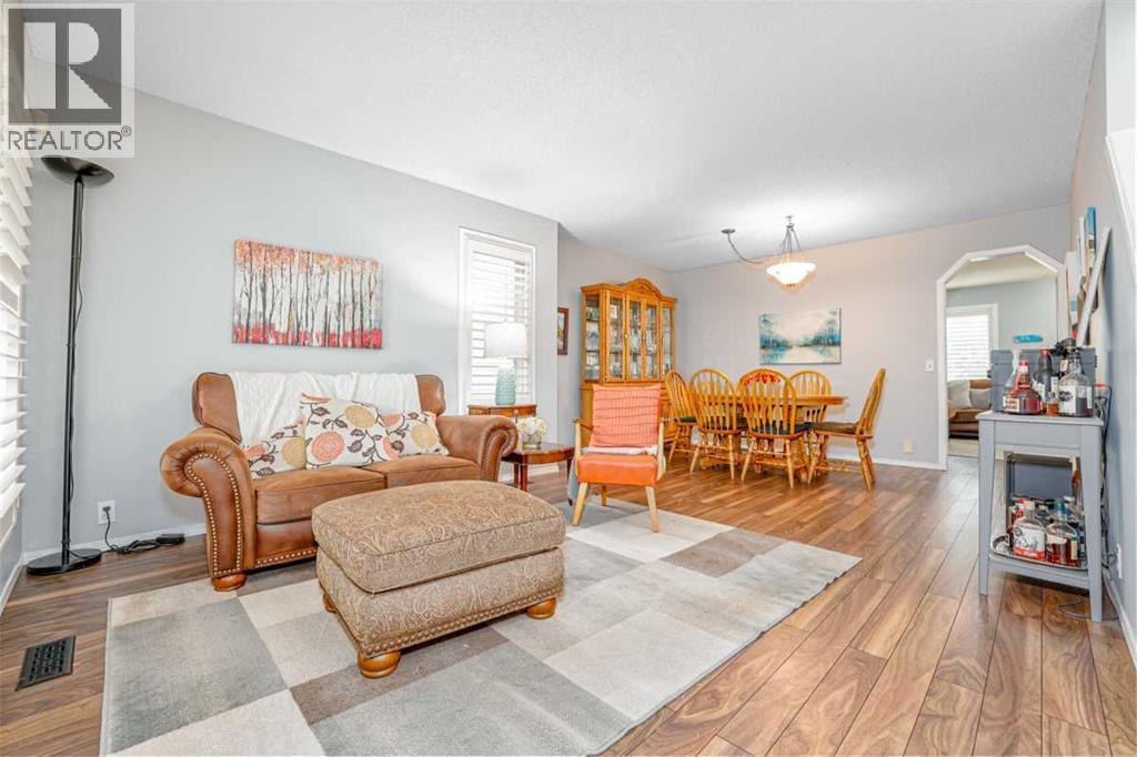 210 Mt Douglas Court SE — photo 12