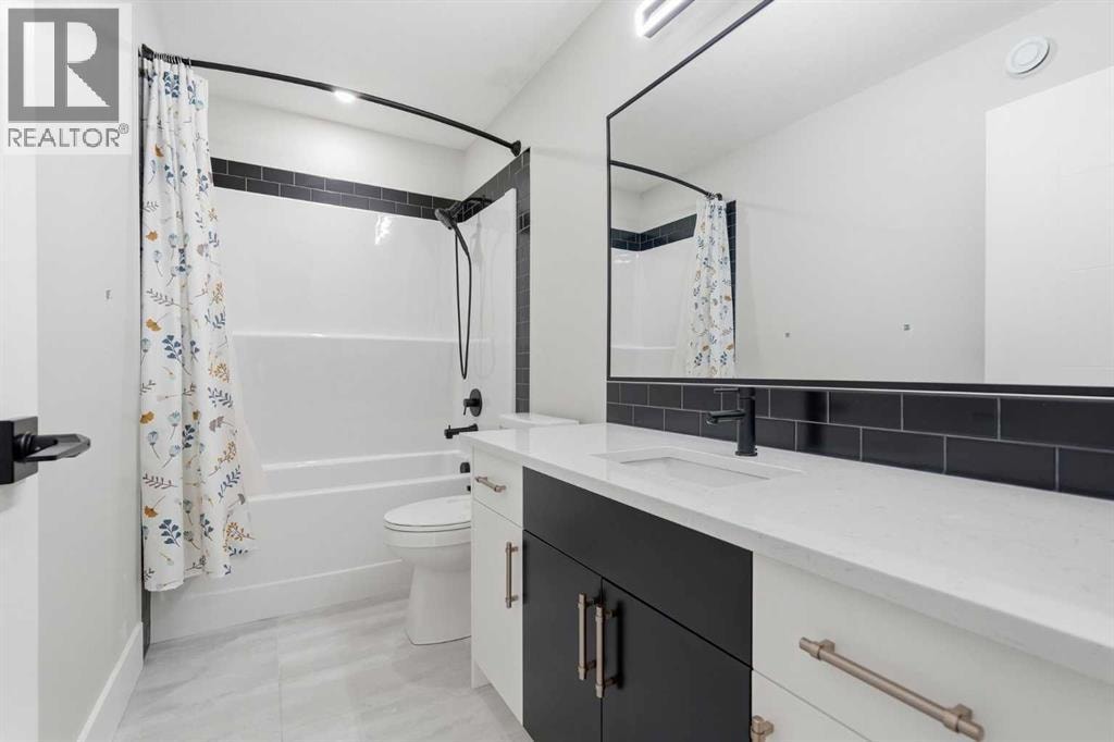 74 Alpine Gardens SW — photo 36
