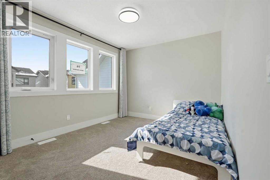 74 Alpine Gardens SW — photo 34