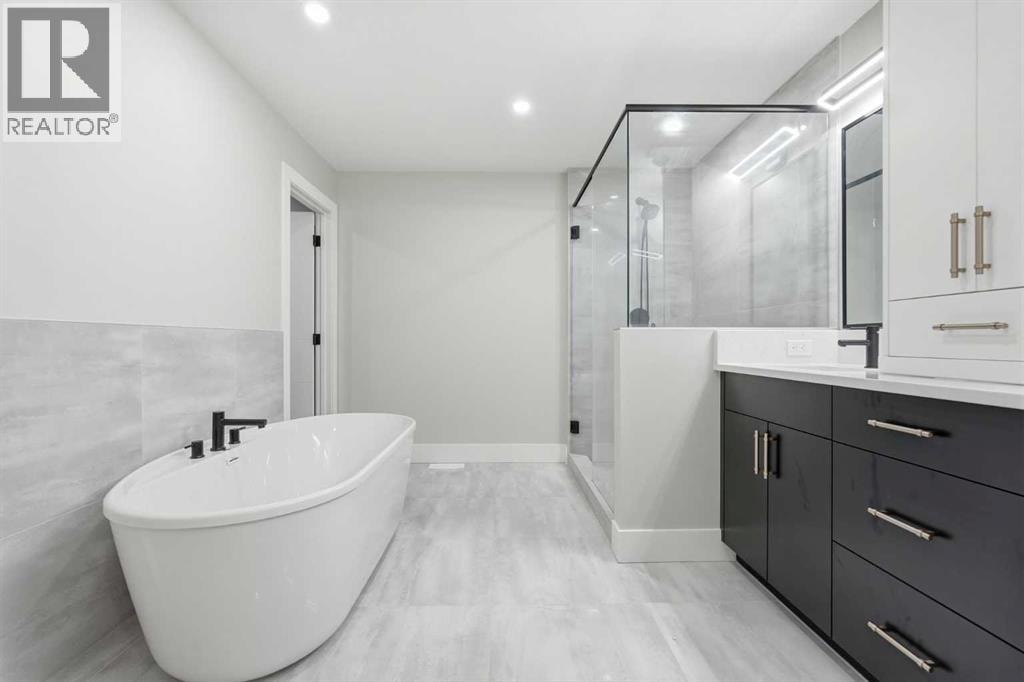 74 Alpine Gardens SW — photo 27