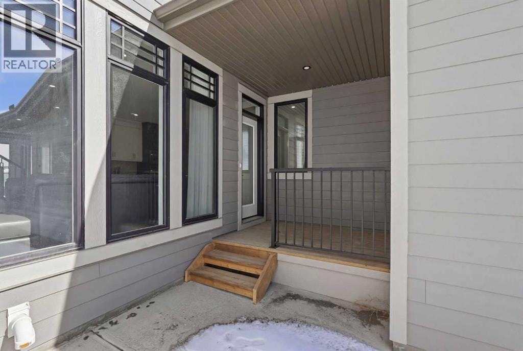 74 Alpine Gardens SW — photo 46
