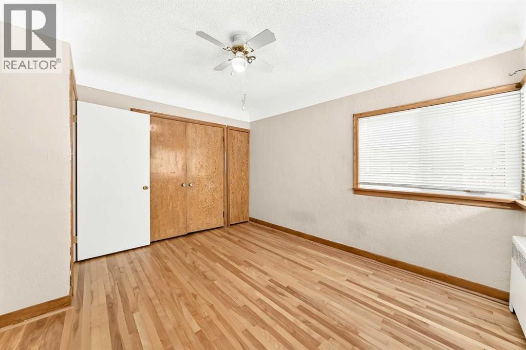 1712 28 Street SW — photo 17