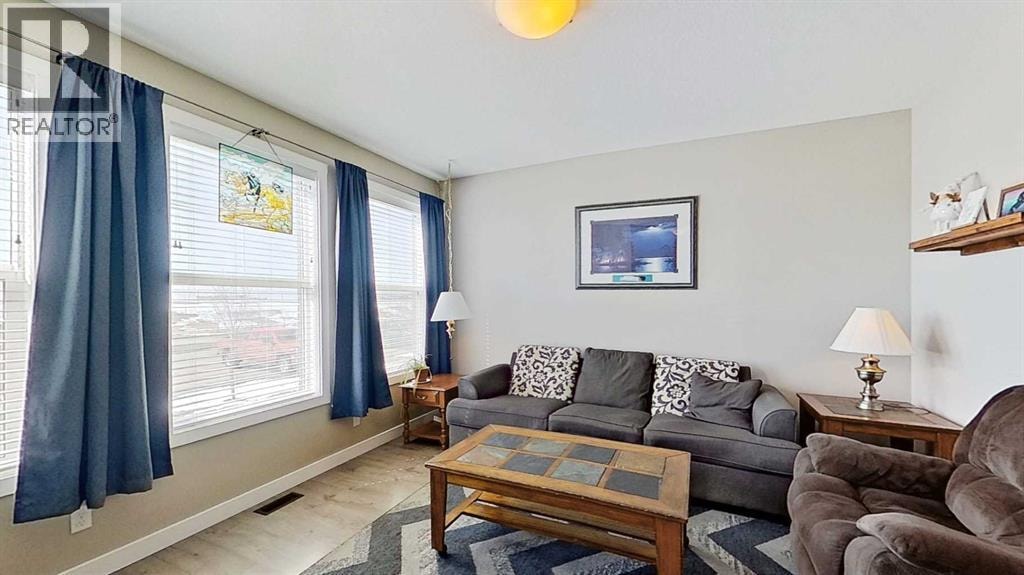 818 Cornerstone Boulevard NE — photo 2