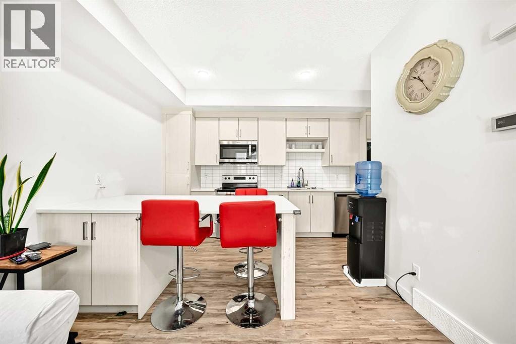 2209, 100 Walgrove Court SE — photo 6