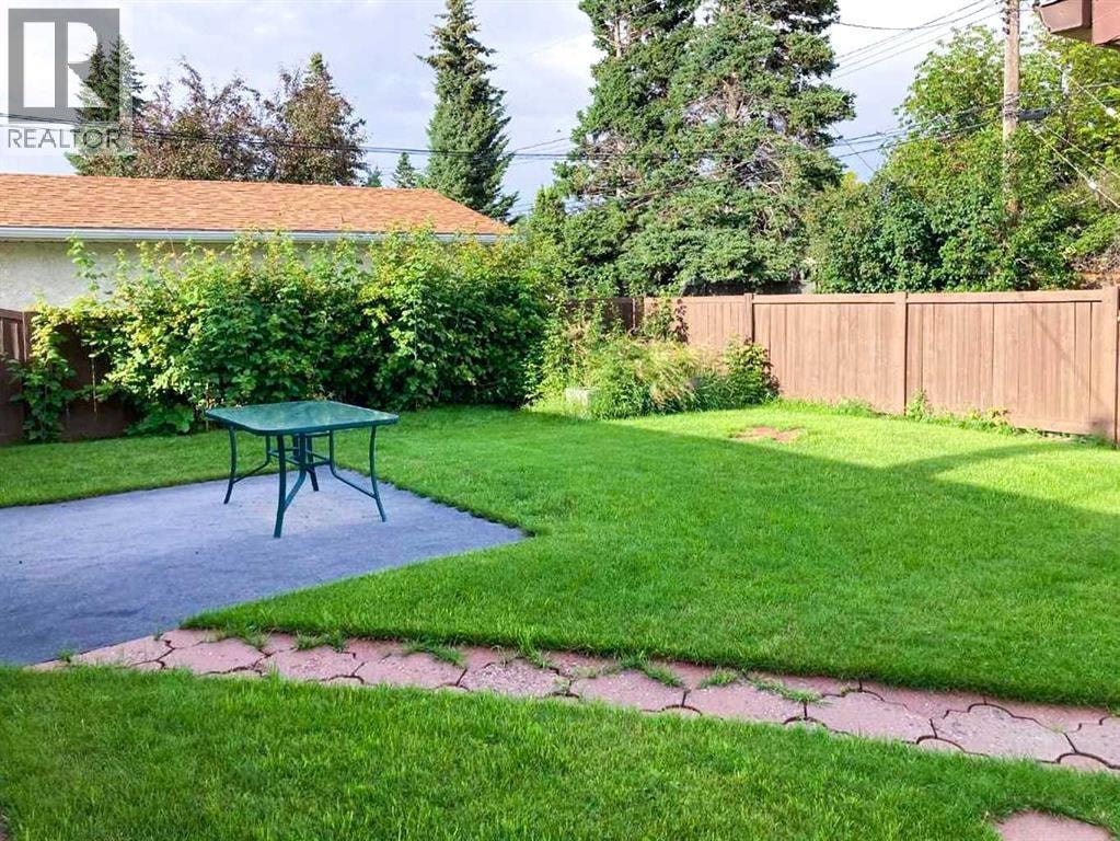 84 Waterloo Drive SW — photo 4