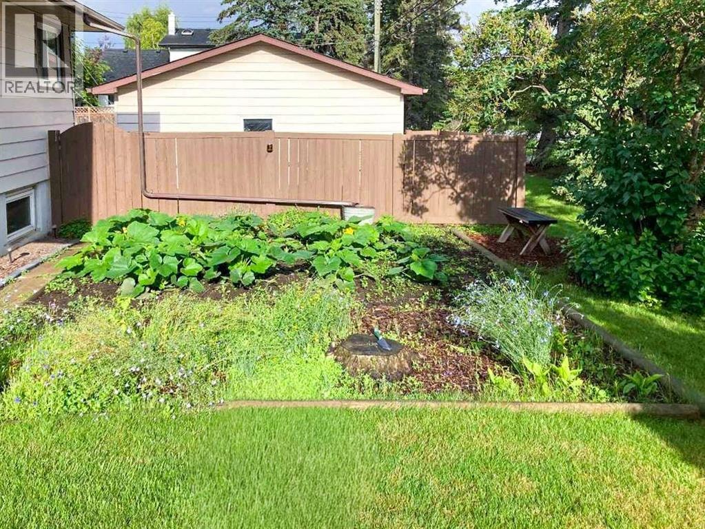 84 Waterloo Drive SW — photo 6