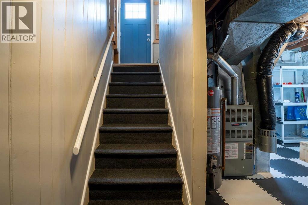 84 Waterloo Drive SW — photo 31