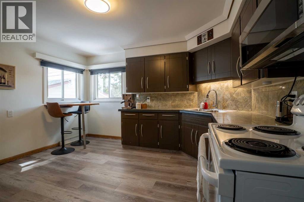 84 Waterloo Drive SW — photo 16