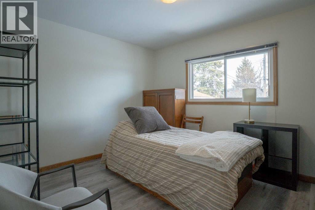 84 Waterloo Drive SW — photo 22