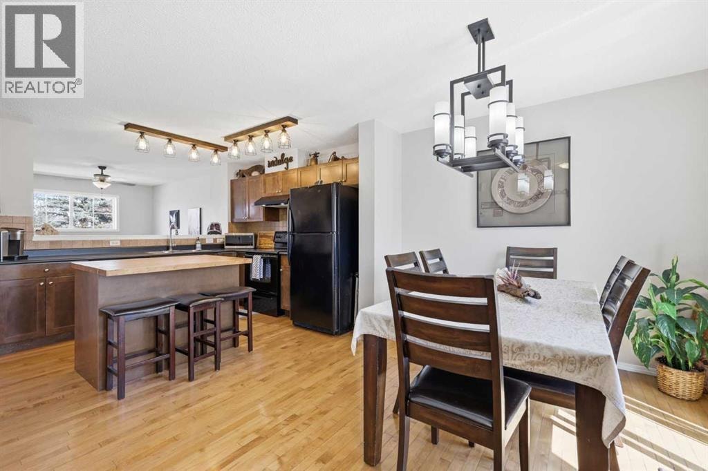 270 Elgin Way SE — photo 15