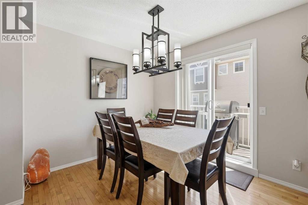 270 Elgin Way SE — photo 14