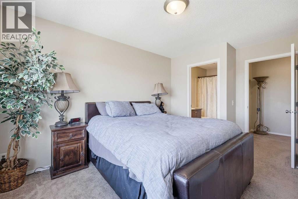 270 Elgin Way SE — photo 24