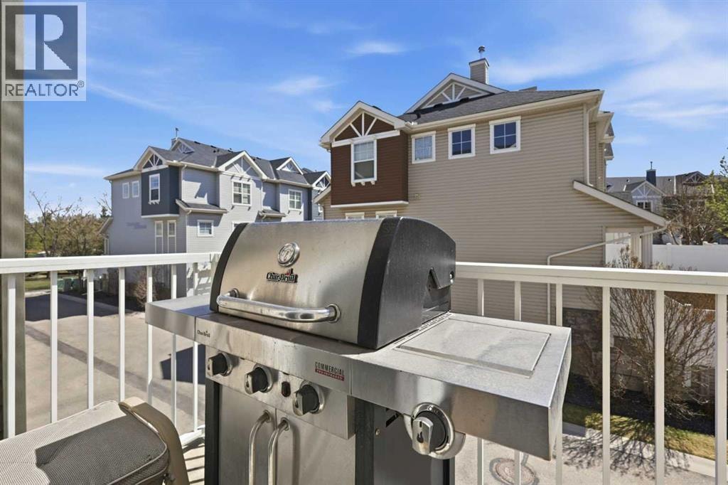 270 Elgin Way SE — photo 27