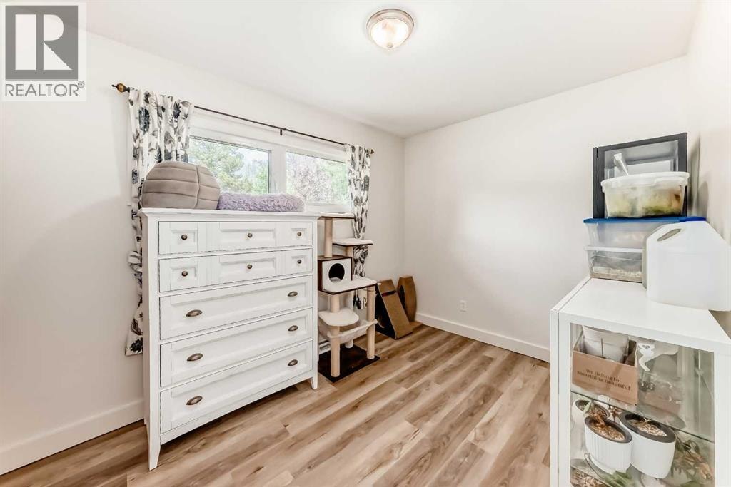 35 Collingwood Place NW — photo 13