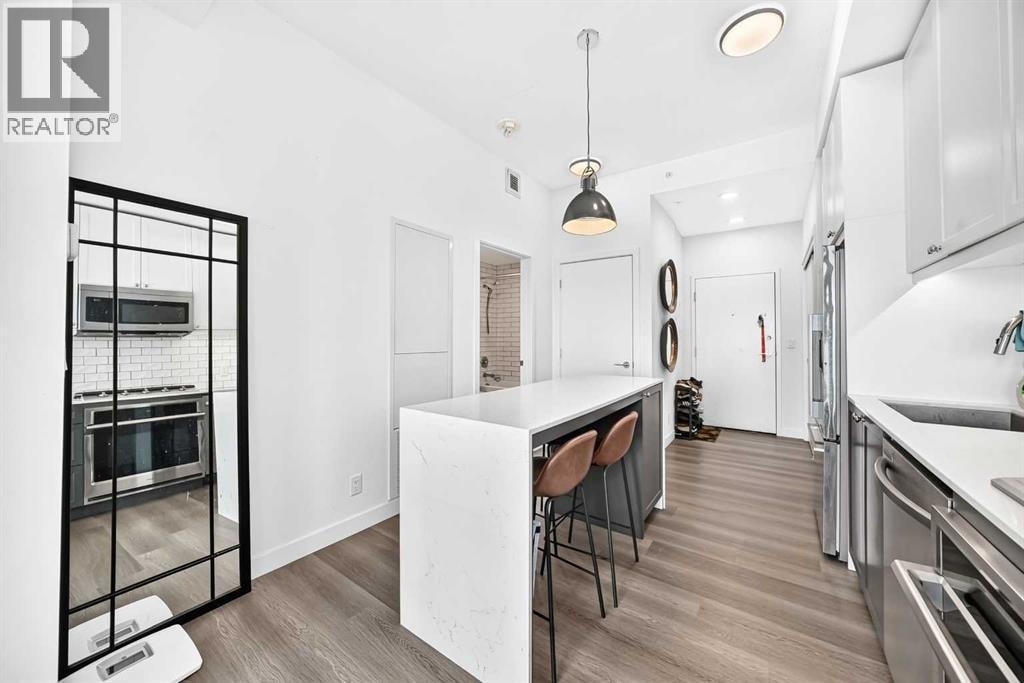 907, 327 9A Street NW — photo 5