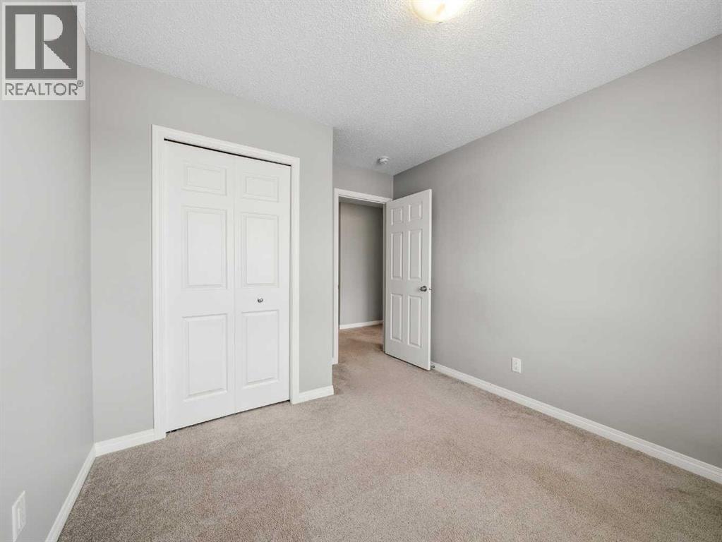 89 Walgrove Rise SE — photo 23