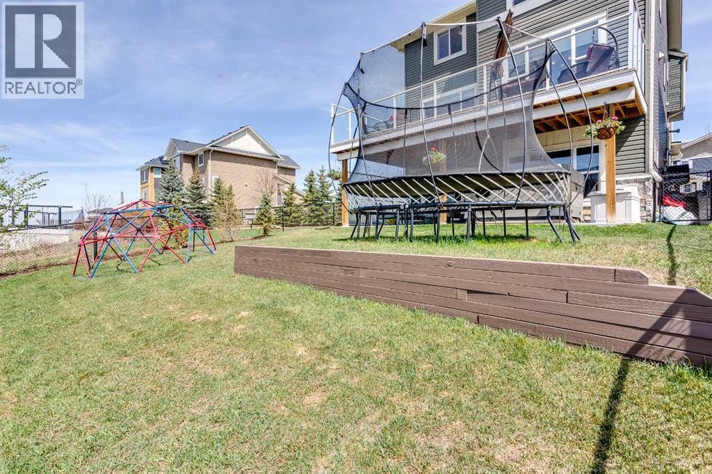 87 Baywater Rise SW — photo 32