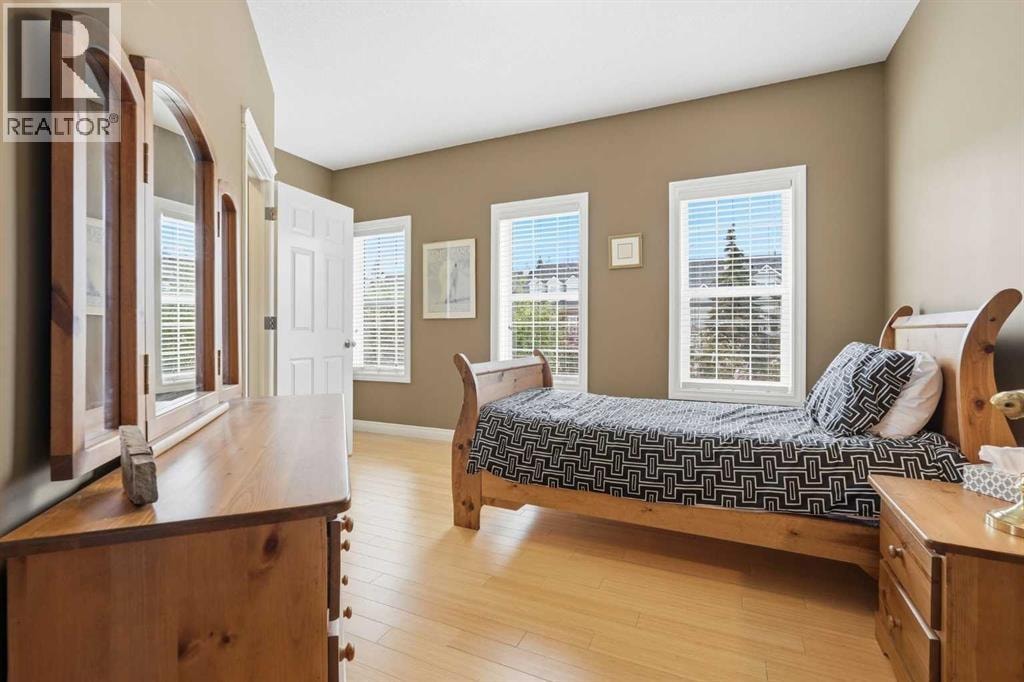 14 Somme Boulevard SW — photo 26