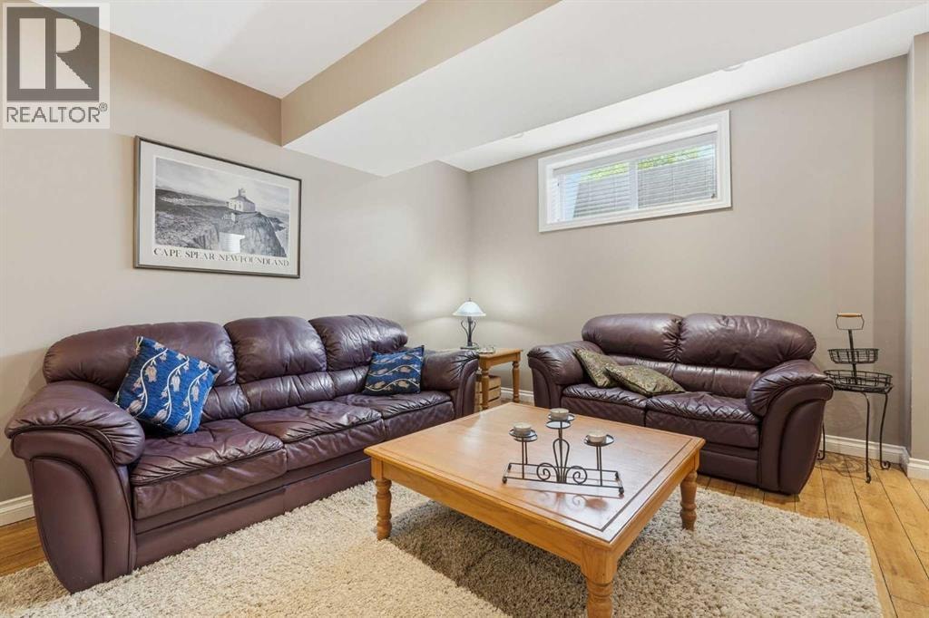 14 Somme Boulevard SW — photo 36