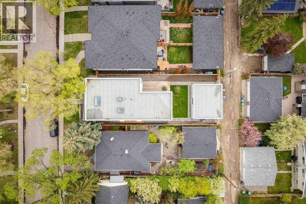 517 28 Avenue NW — photo 45