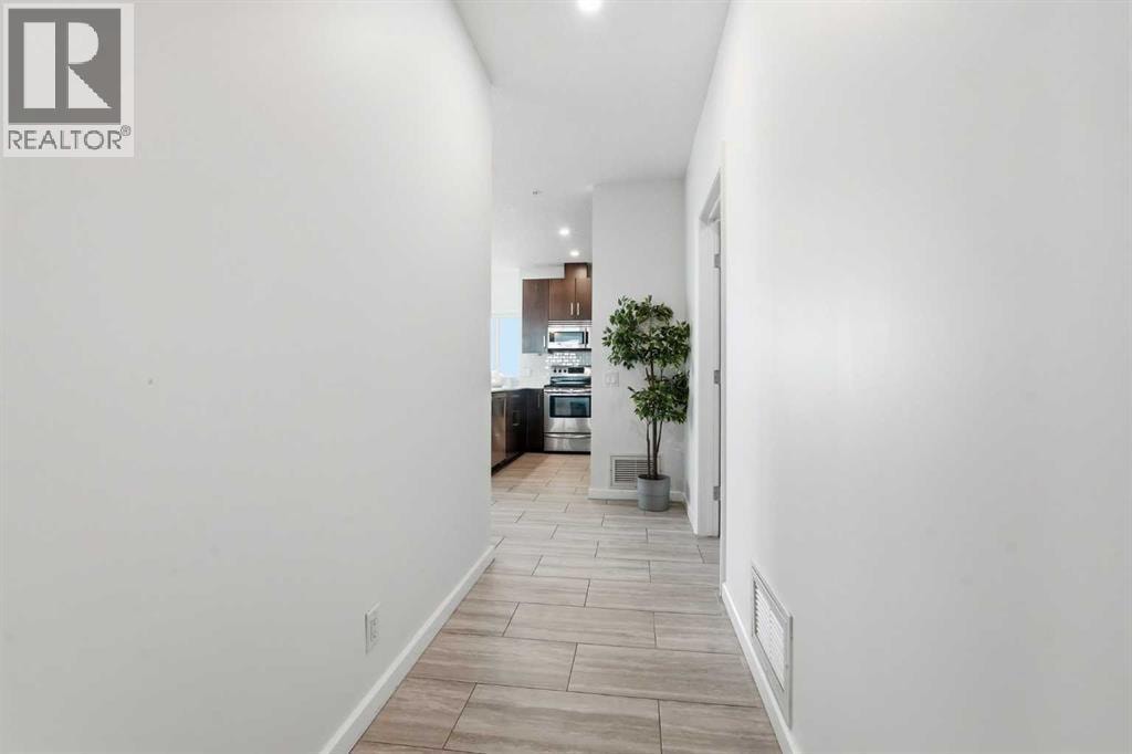 2203, 1410 1 Street SE — photo 6