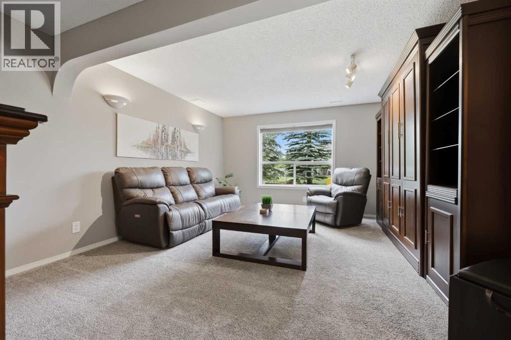 192 Cranfield Park SE — photo 27