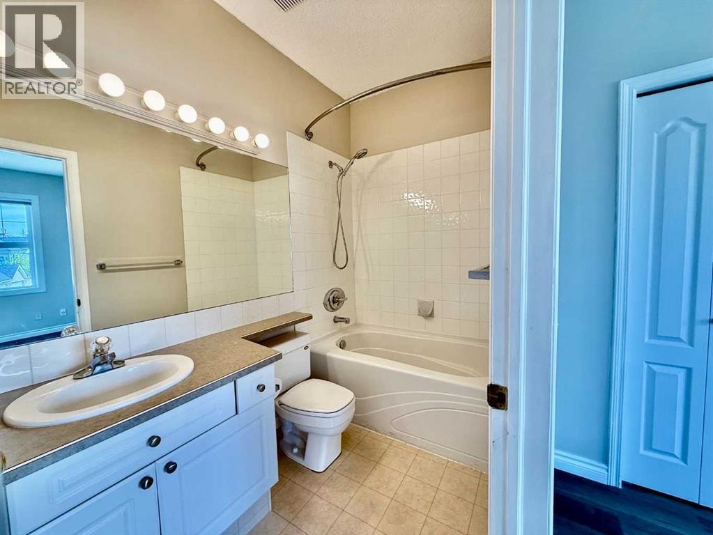 102 Prestwick Gardens SE — photo 27