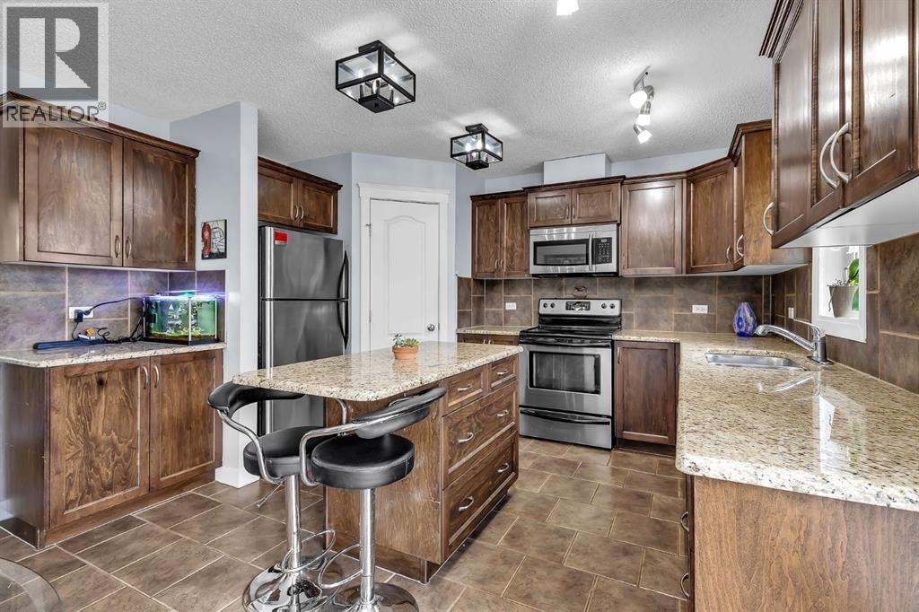 6004, 2370 Bayside Road SW — photo 12