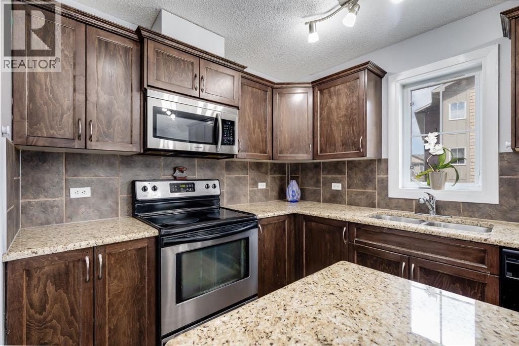 6004, 2370 Bayside Road SW — photo 13
