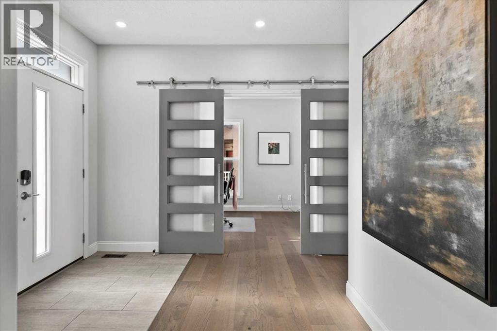 255 Gleneagles View — photo 5
