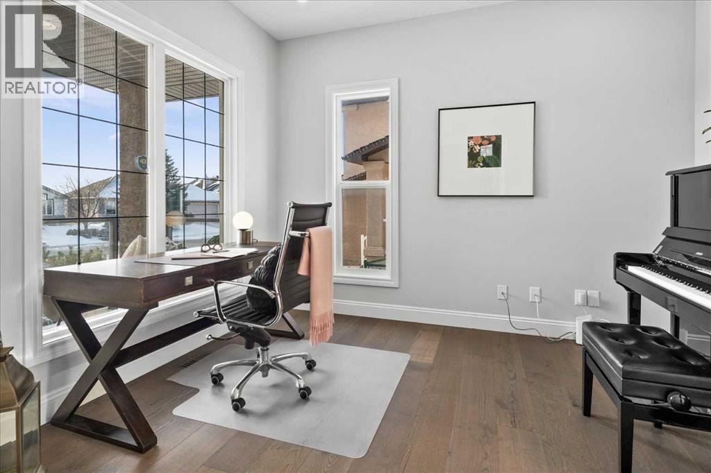 255 Gleneagles View — photo 6