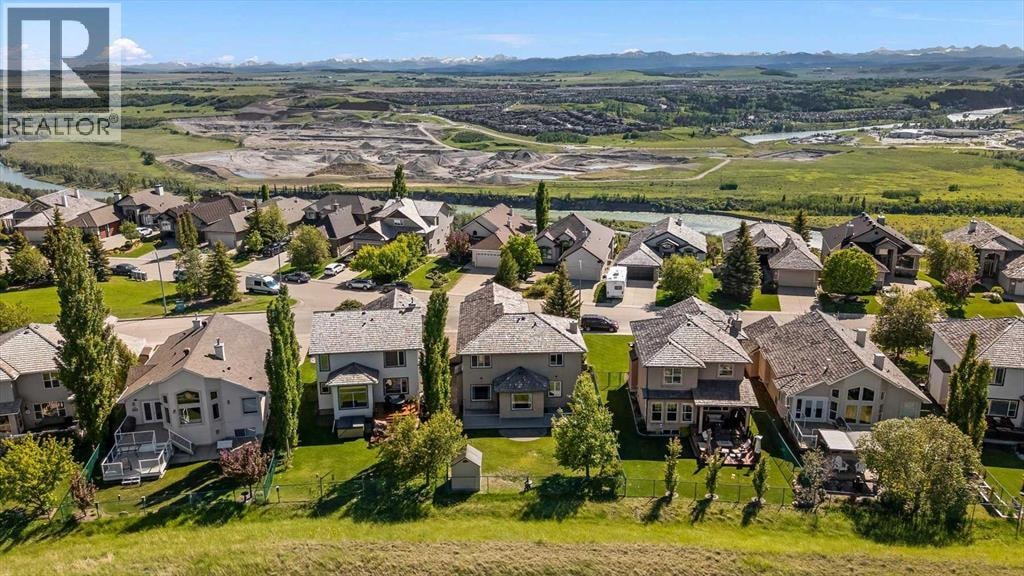 255 Gleneagles View — photo 48