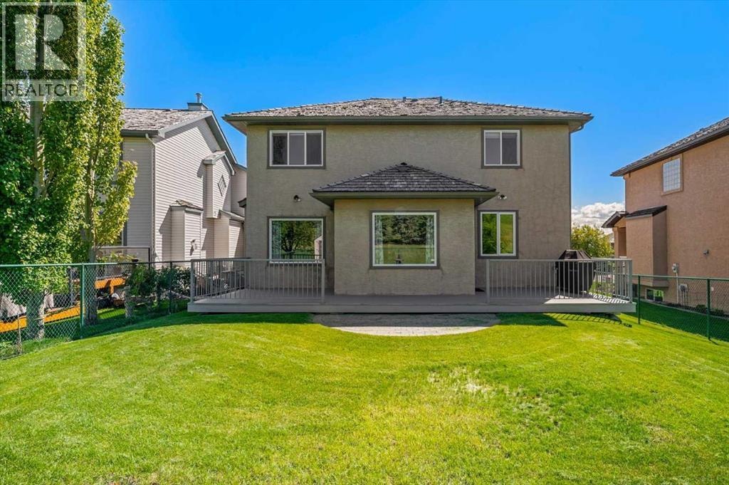 255 Gleneagles View — photo 45