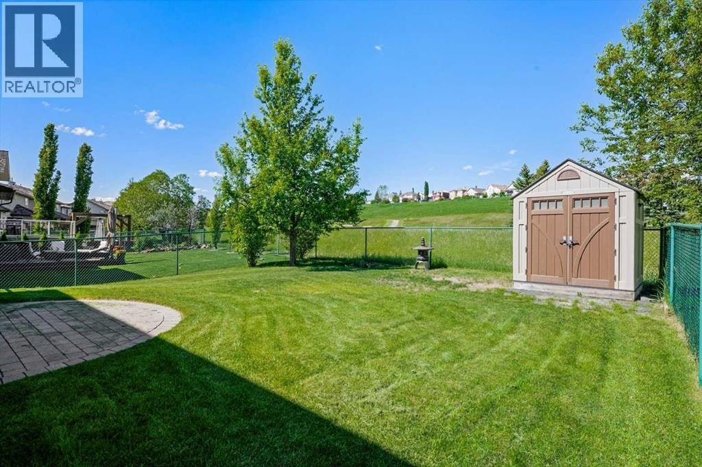 255 Gleneagles View — photo 44