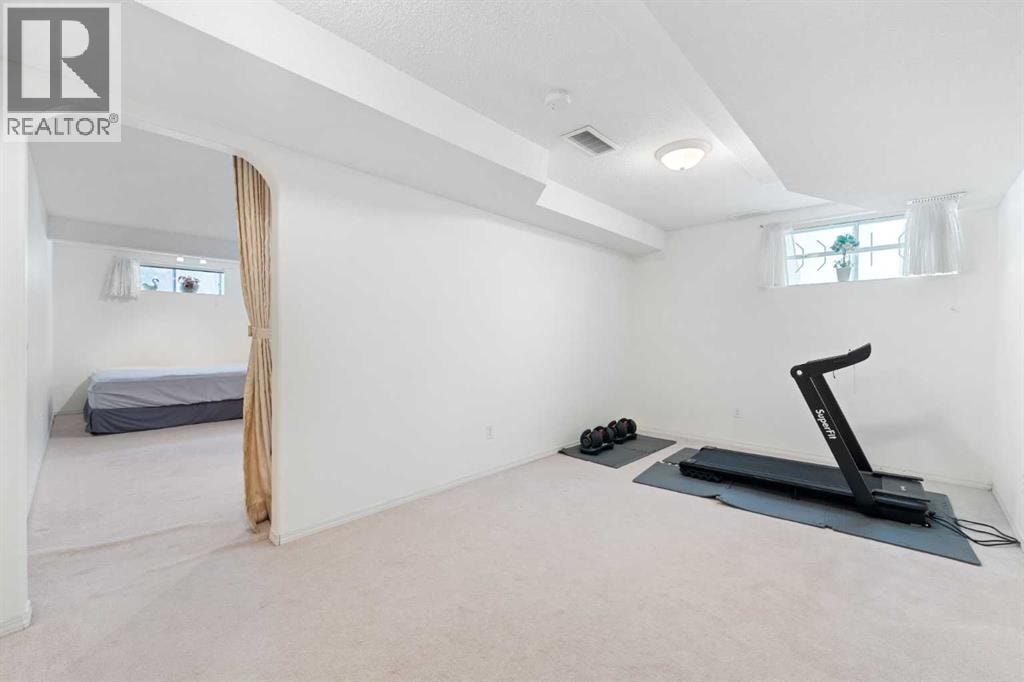 69 Hampstead Gardens NW — photo 40