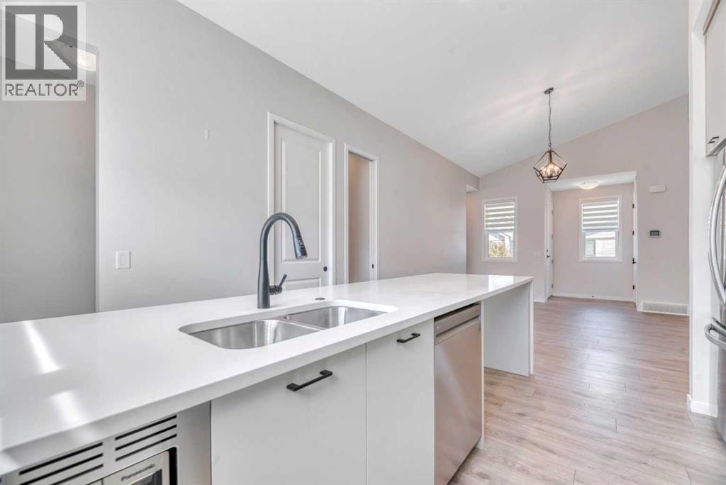 33 Lucas Rise NW — photo 19