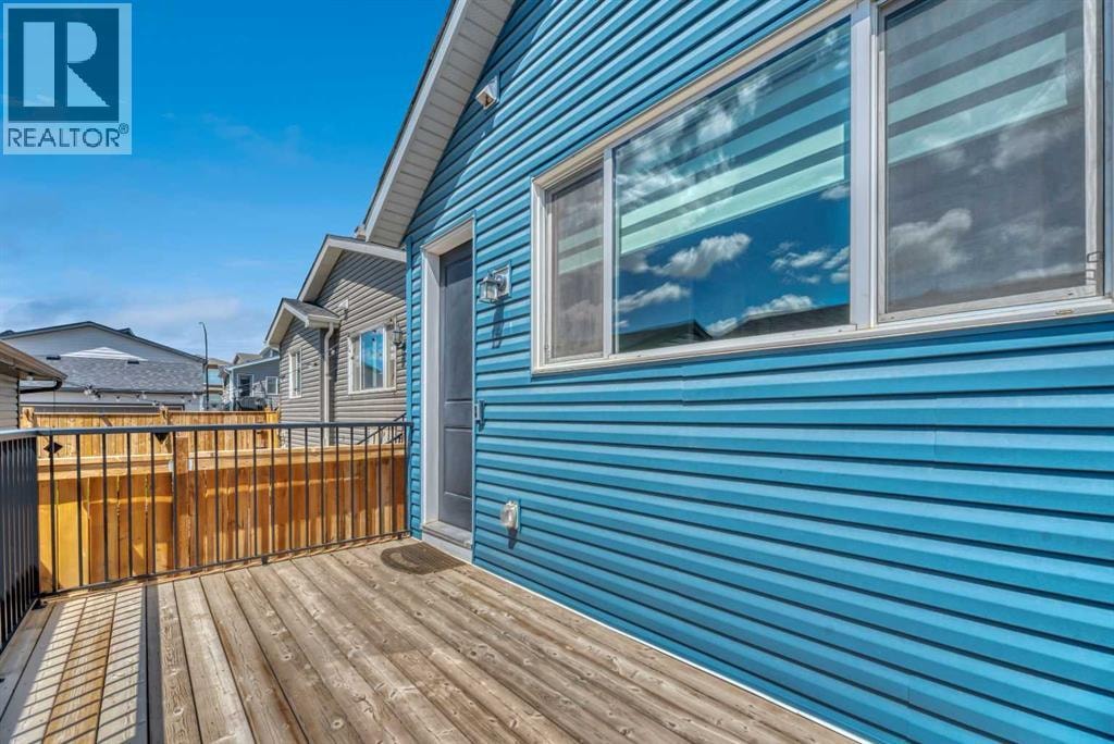 33 Lucas Rise NW — photo 5