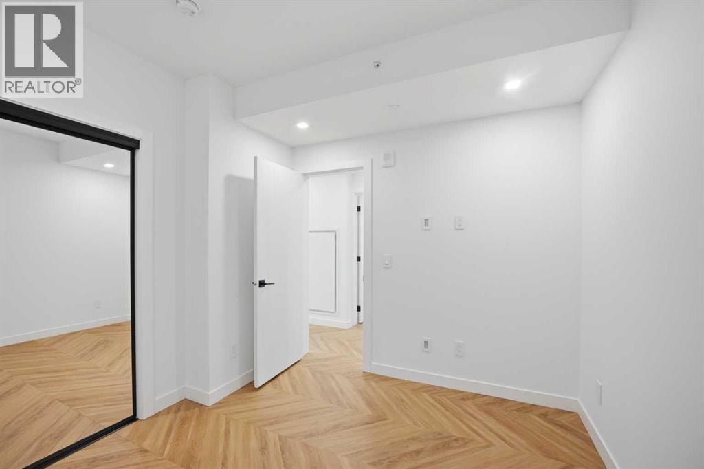 415, 8445 Broadcast Avenue SW — photo 27
