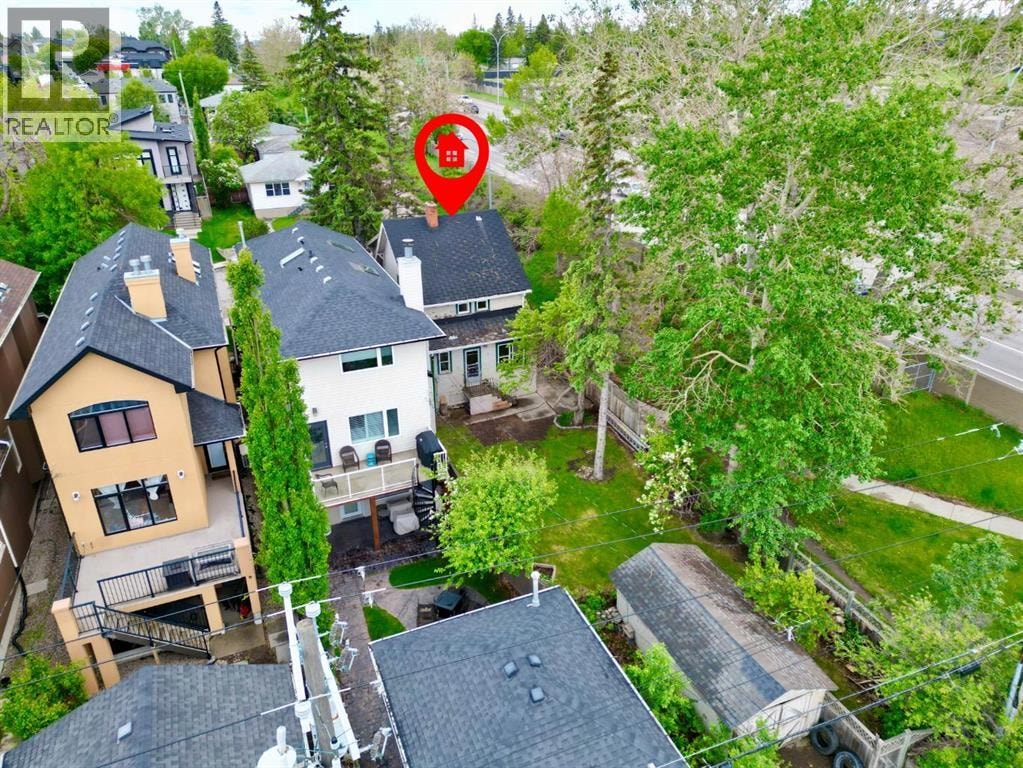 2452 28 Avenue SW — photo 32