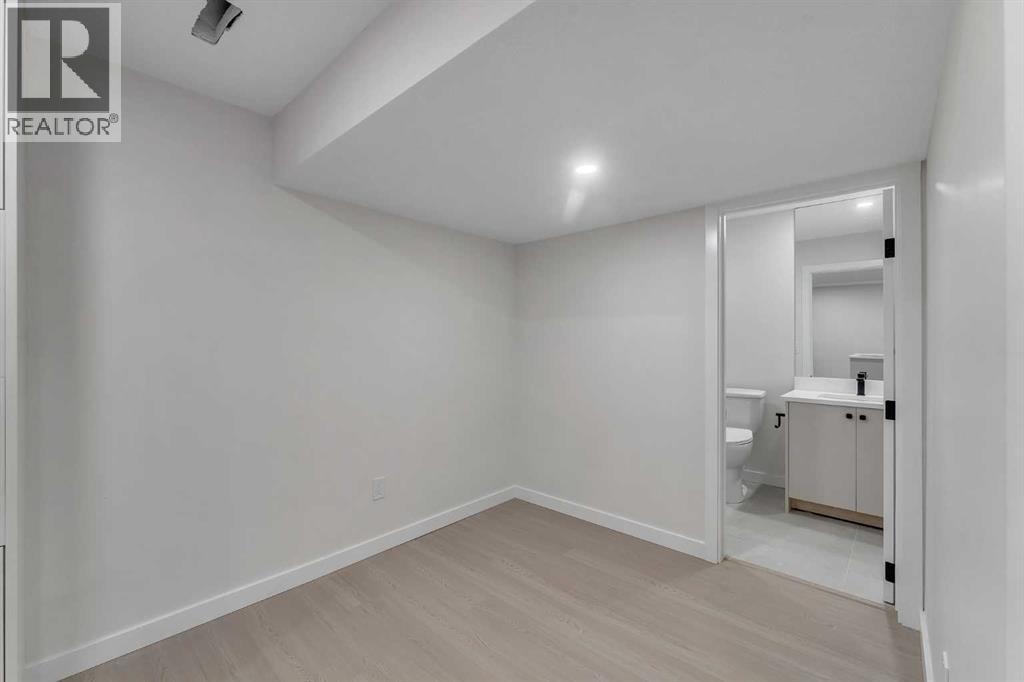 8059 Huntington Street NE — photo 30
