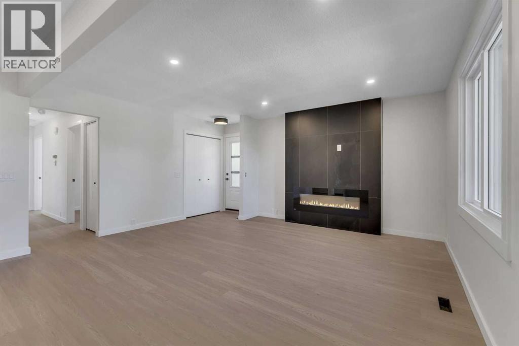 8059 Huntington Street NE — photo 7