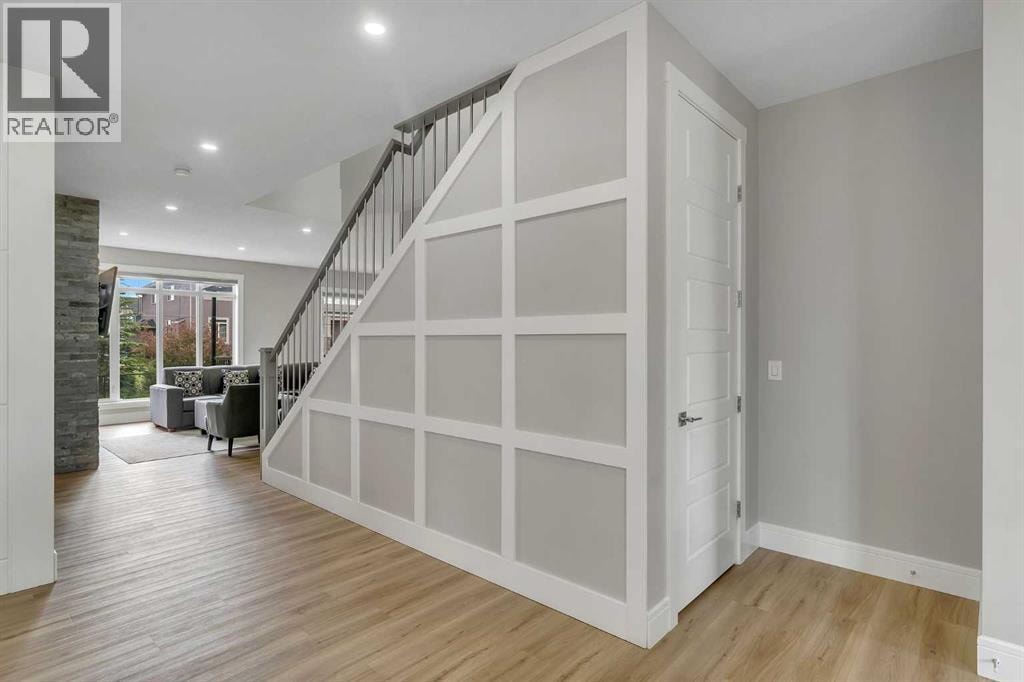 876 East Lakeview Road — photo 8