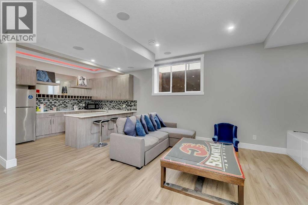 876 East Lakeview Road — photo 36