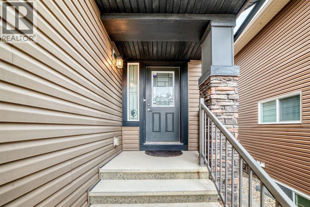 49 Nolanshire Green NW — photo 2