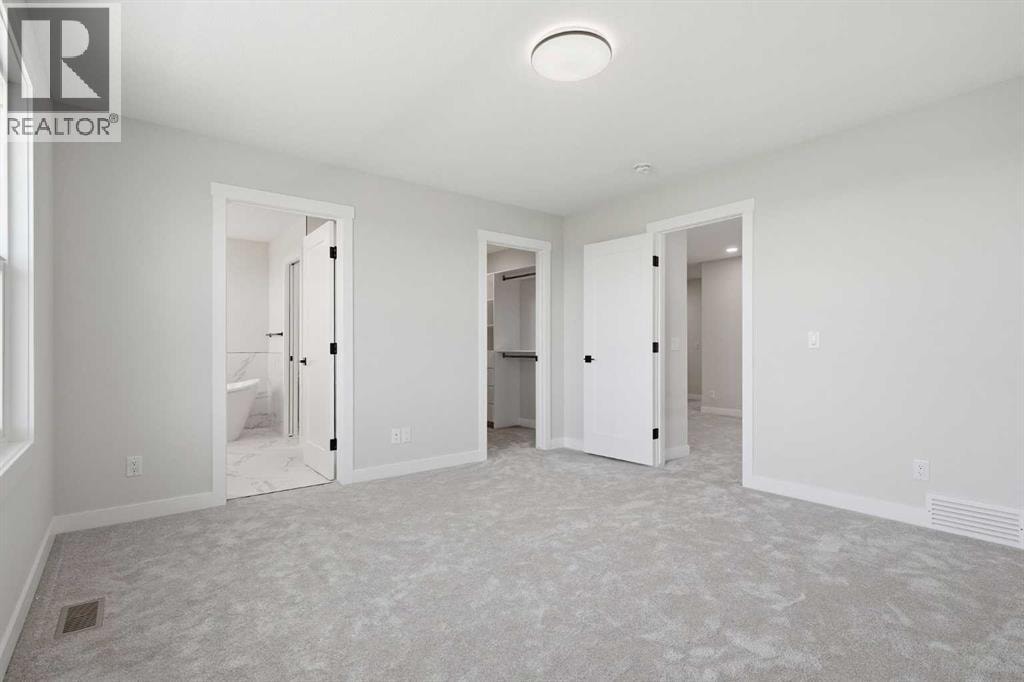 439 Kinniburgh Loop — photo 23