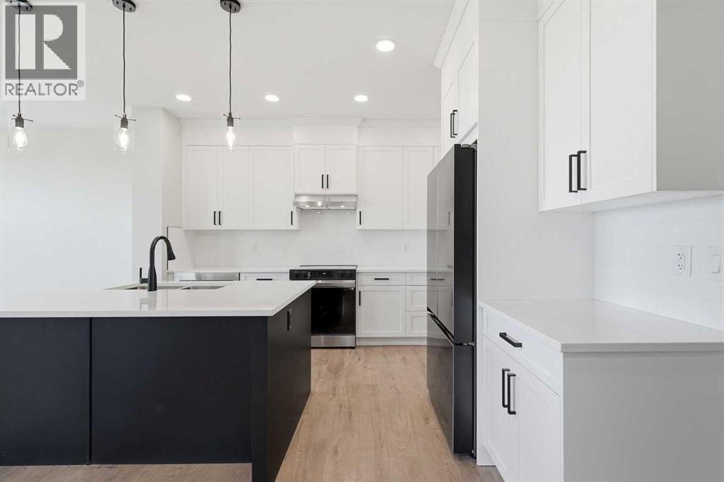 439 Kinniburgh Loop — photo 9