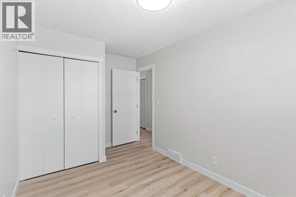 937 Marcombe Drive NE — photo 14