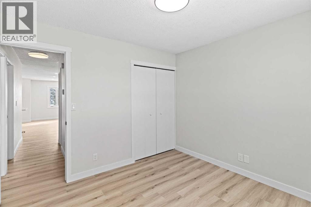 937 Marcombe Drive NE — photo 16